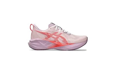 Жіночі кросівки Asics NOVABLAST 5
