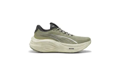 Жіночі кросівки Puma MAGMAX NITRO TERRAINS