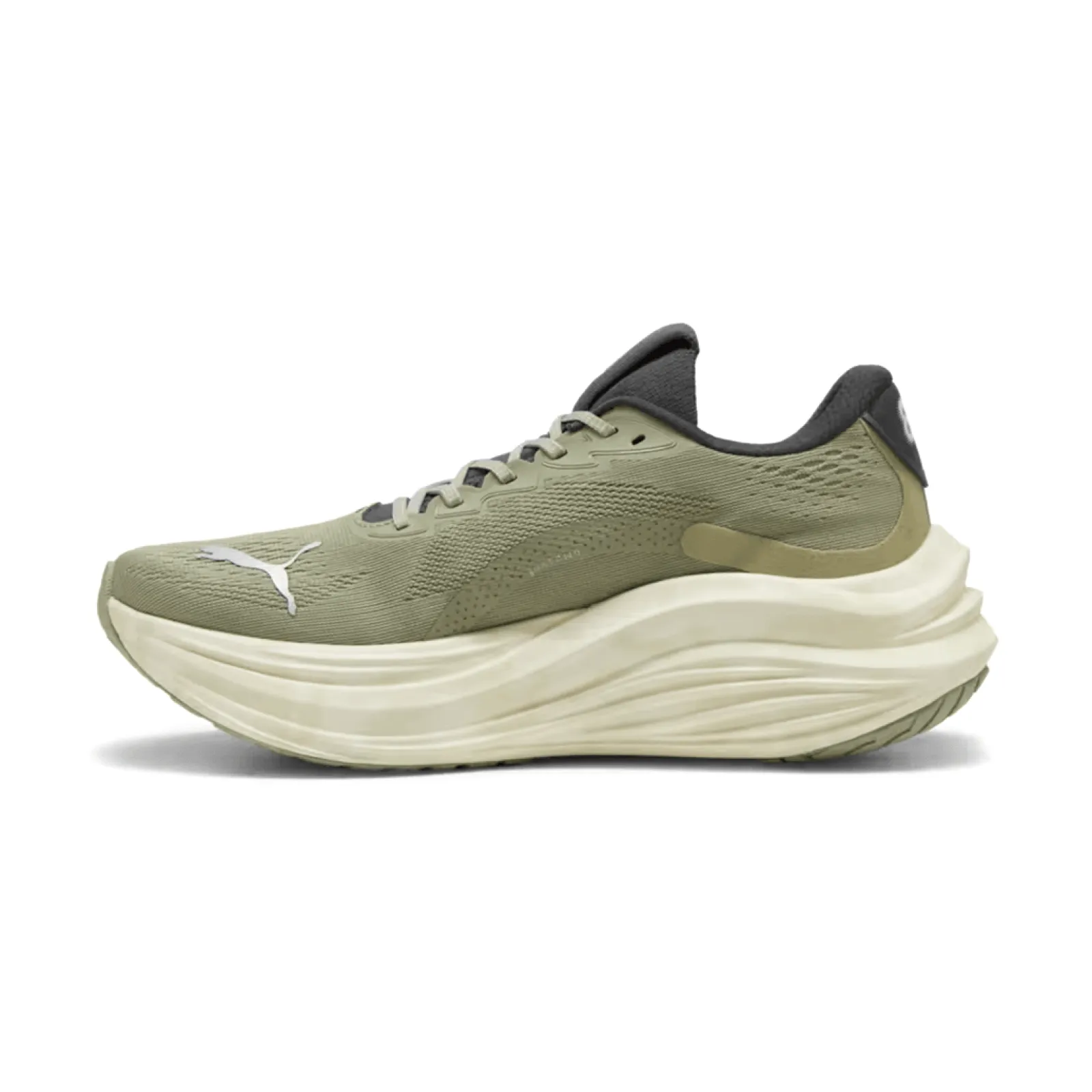 Жіночі кросівки Puma MAGMAX NITRO TERRAINS