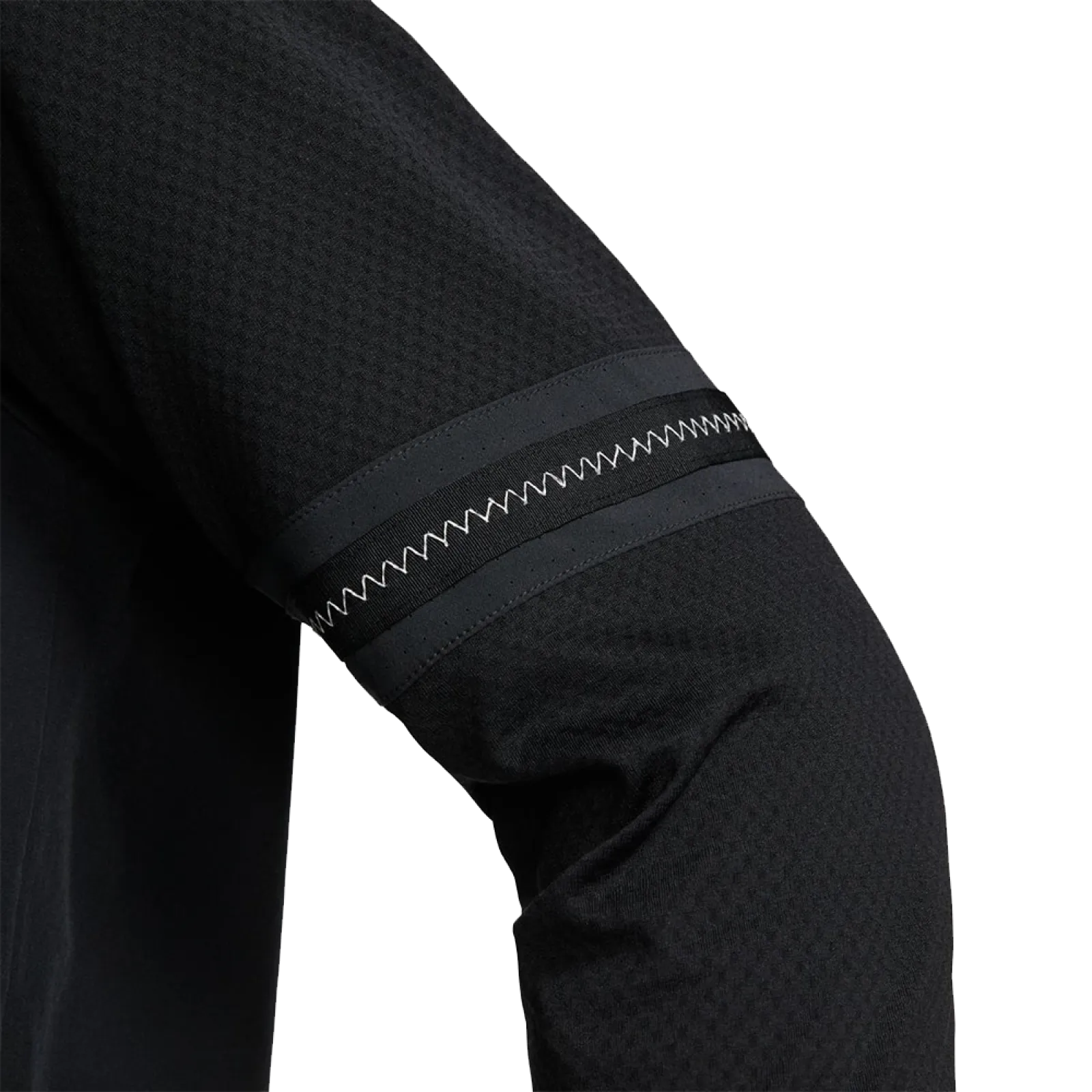 Реглан Nike NK WildRun Midlayer 2 LS