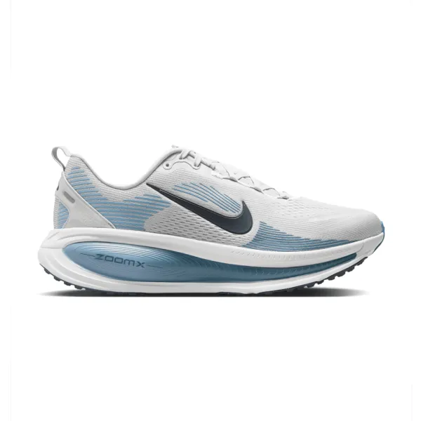 Чоловічі кросівки Nike VOMERO 18