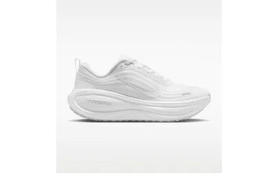 Жіночі кросівки Nike VOMERO PLUS