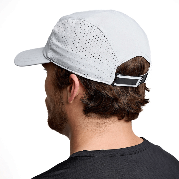 Кепка Saucony OUTPACE HAT