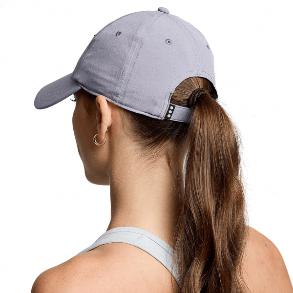 Кепка Saucony OUTPACE PETITE HAT