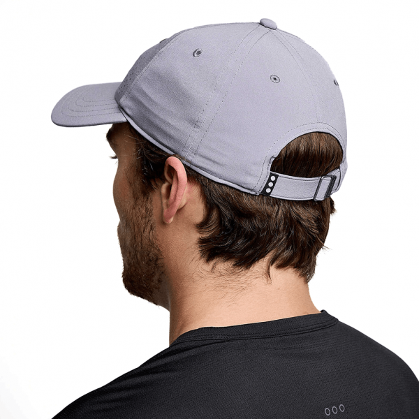 Кепка Saucony OUTPACE PETITE HAT